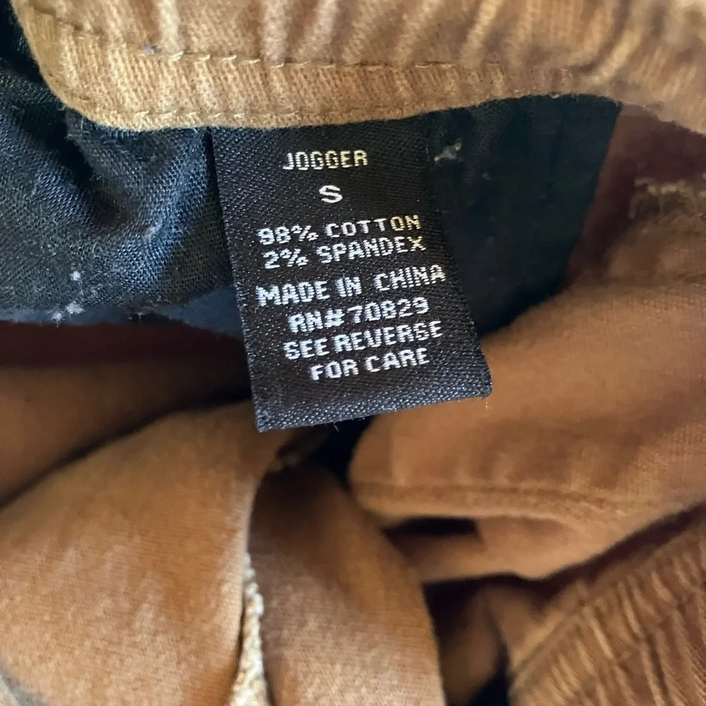 Rue21 Tan Cargo Pants with Relaxed Fit